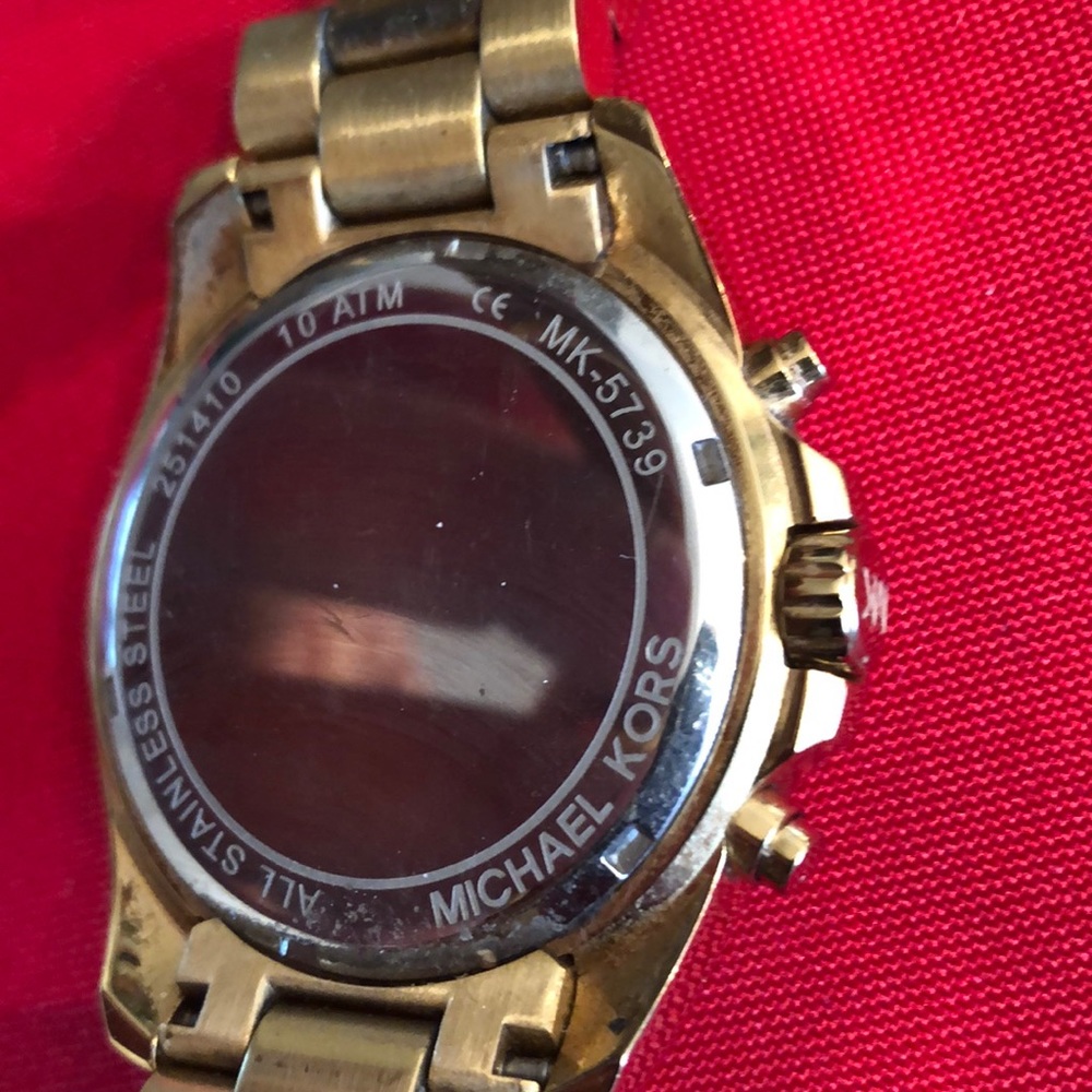 Gold plated Michael kors watch - Picture 8 of 8